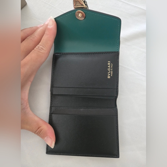 Bvlgari Serpenti Forever Trifold Wallet - Picture 5 of 7